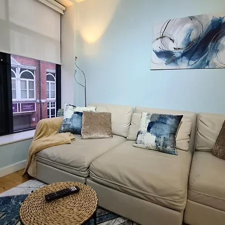 Apartment Impressive At Leeds Centre